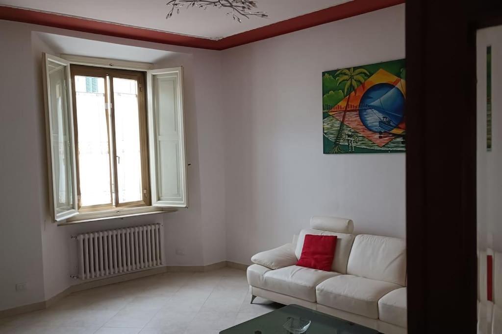 Casa Giafer Apt Luminoso Spazioso Ben Localizzato Флоренция Экстерьер фото